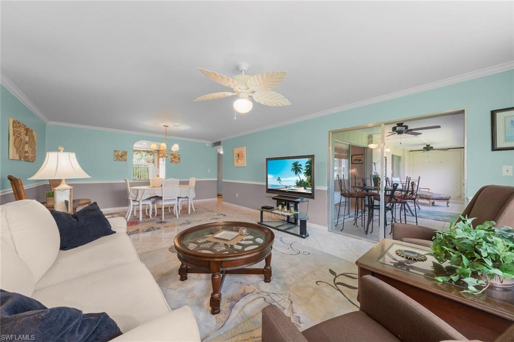 SEVEN LAKES - Residential