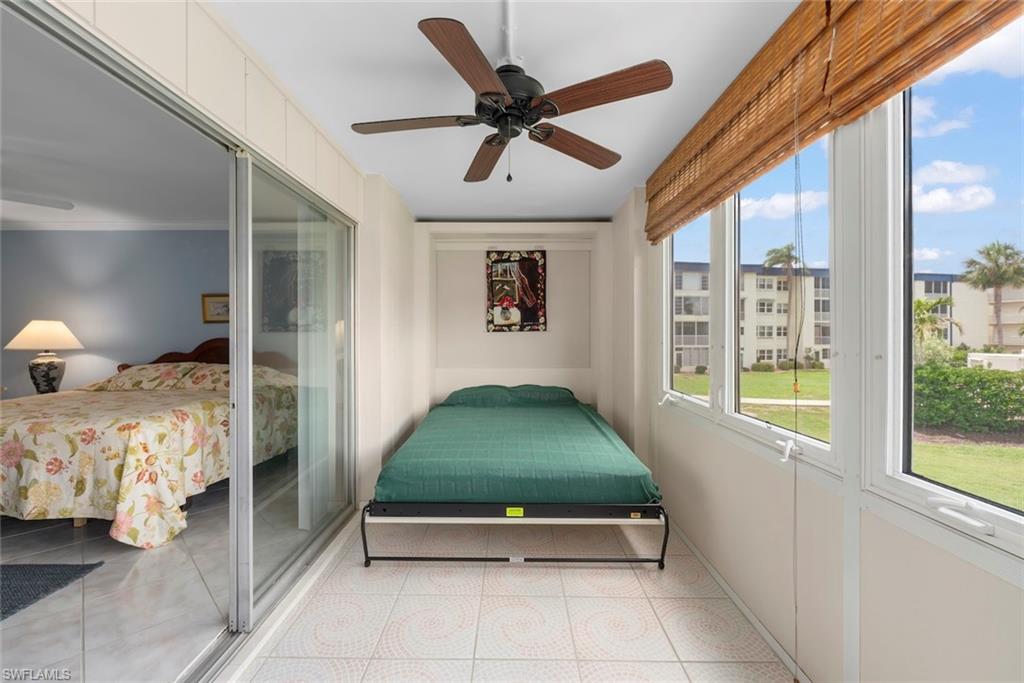 SEVEN LAKES - Residential