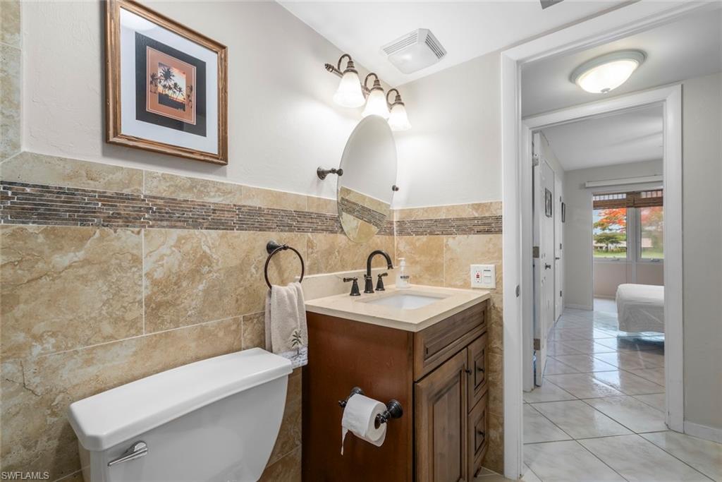 SEVEN LAKES - Residential
