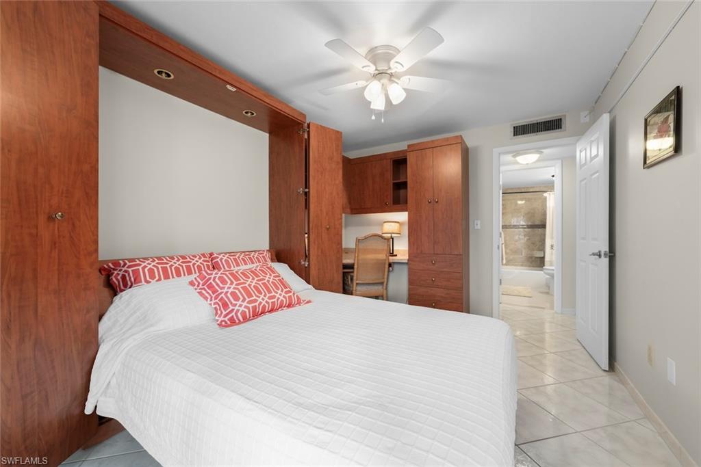 SEVEN LAKES - Residential