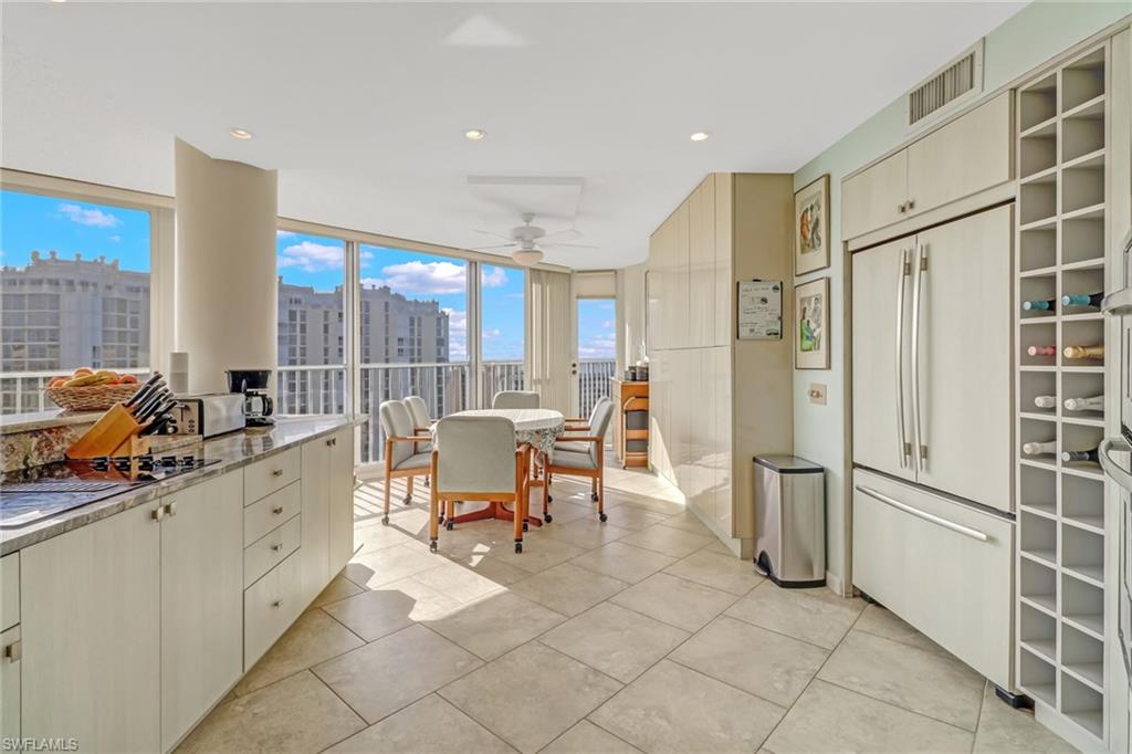 SAVOY - Residential Lease