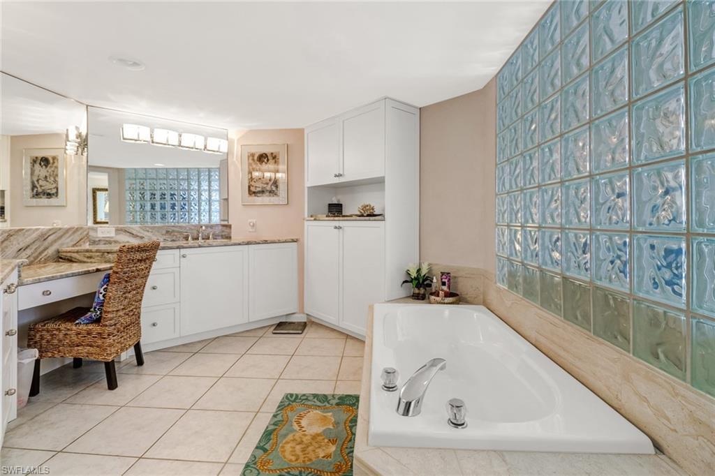 SAVOY - Residential Lease
