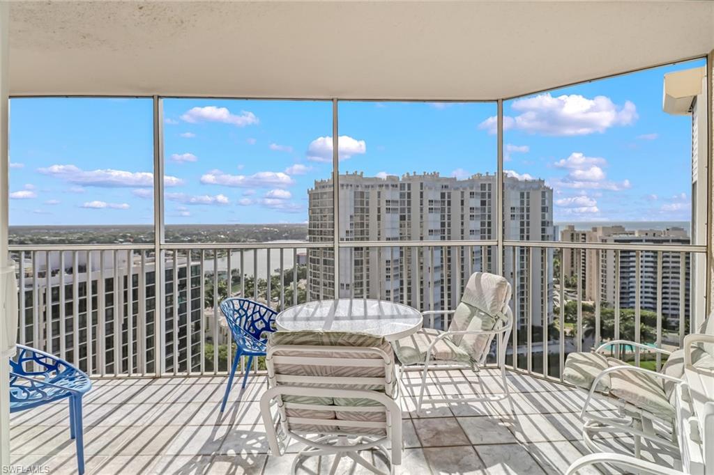 SAVOY - Residential Lease