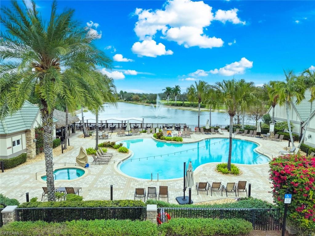 TWIN EAGLES - Residential