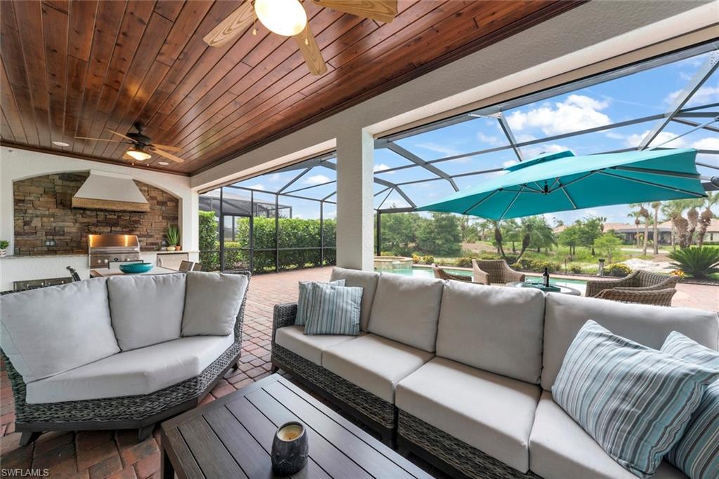 TWIN EAGLES - Residential