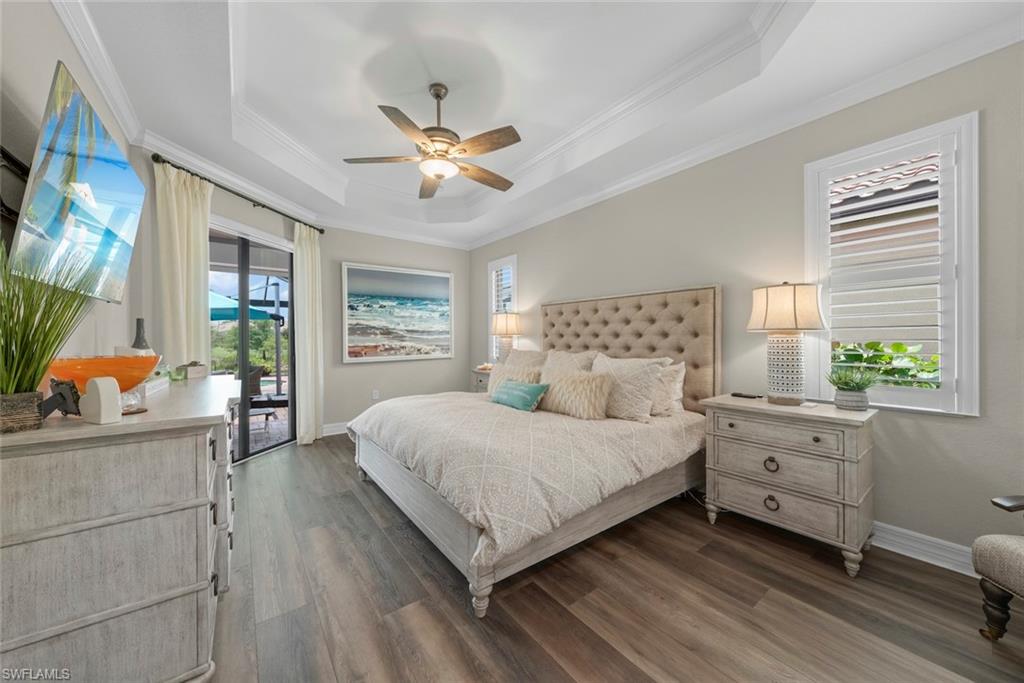 TWIN EAGLES - Residential