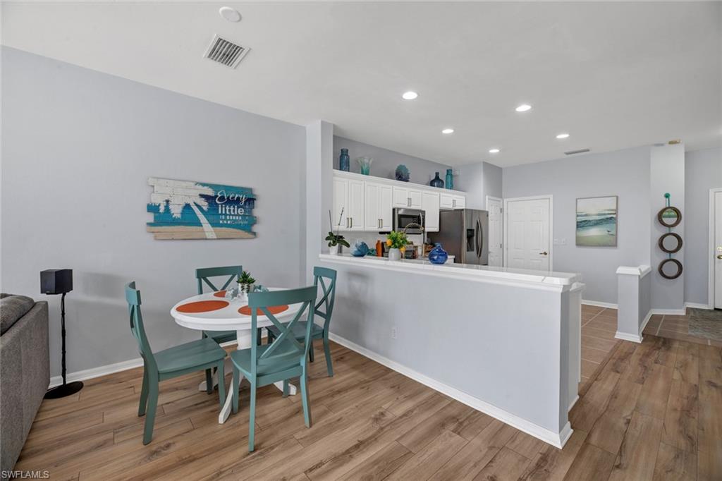 LAKEWOOD VILLAGE - Residential