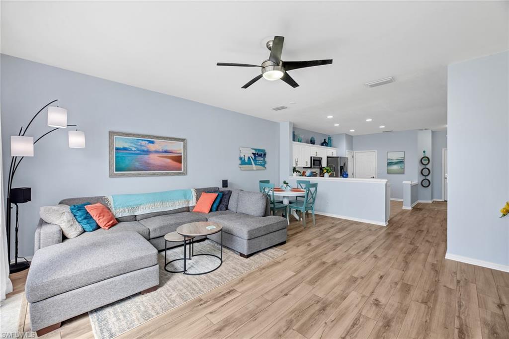 LAKEWOOD VILLAGE - Residential