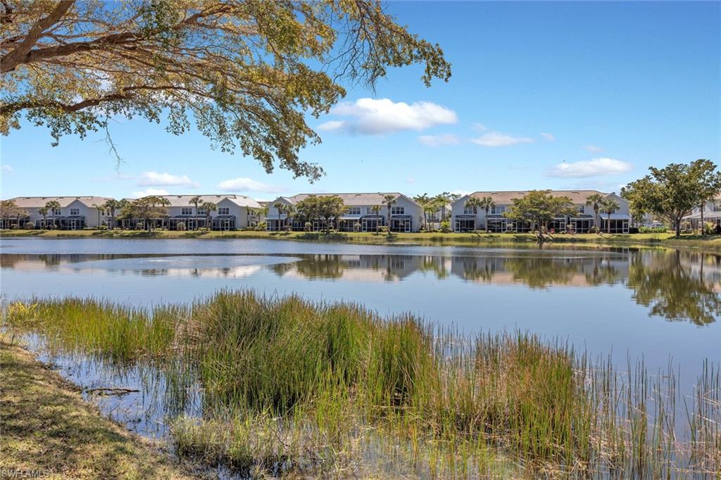 LAKEWOOD VILLAGE - Residential