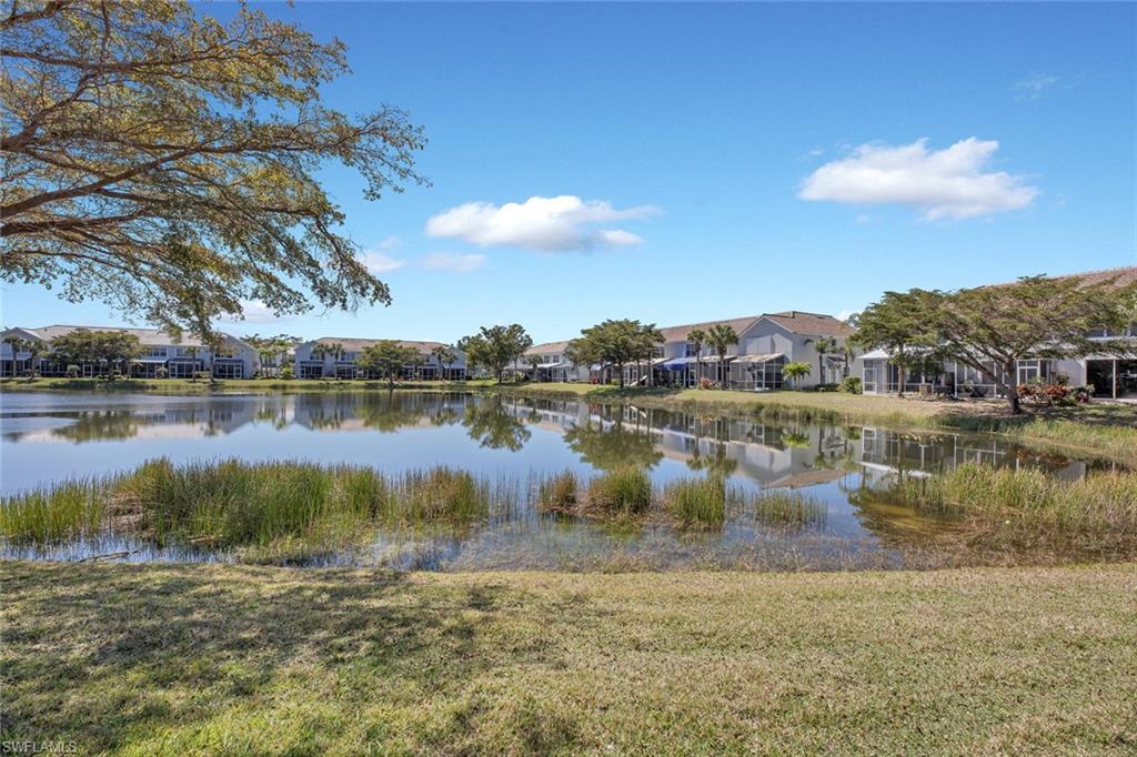 LAKEWOOD VILLAGE - Residential
