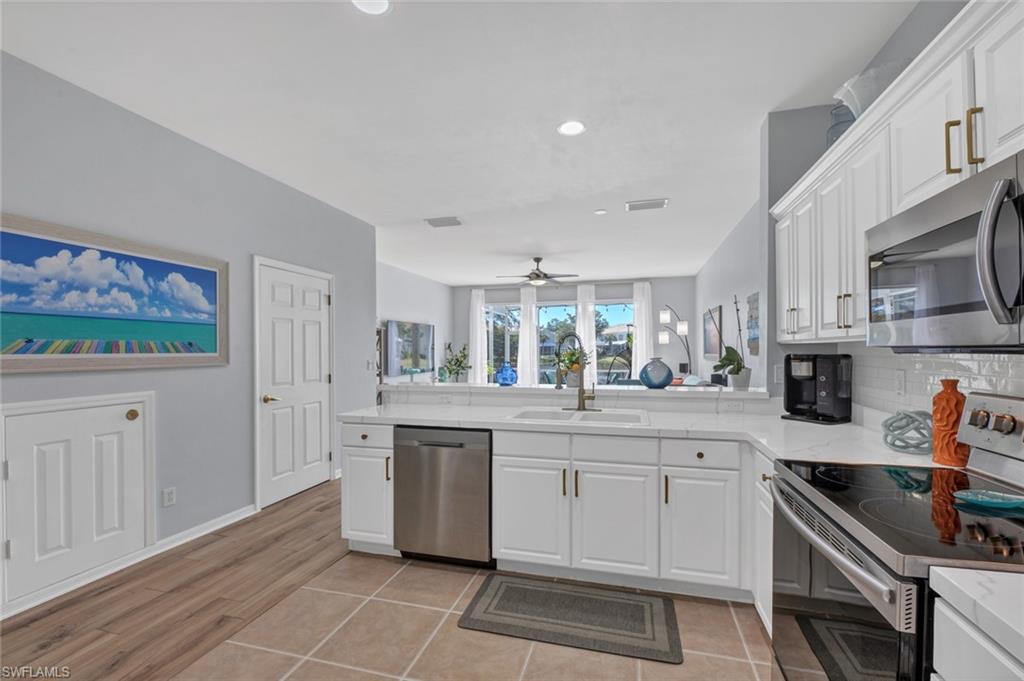 LAKEWOOD VILLAGE - Residential