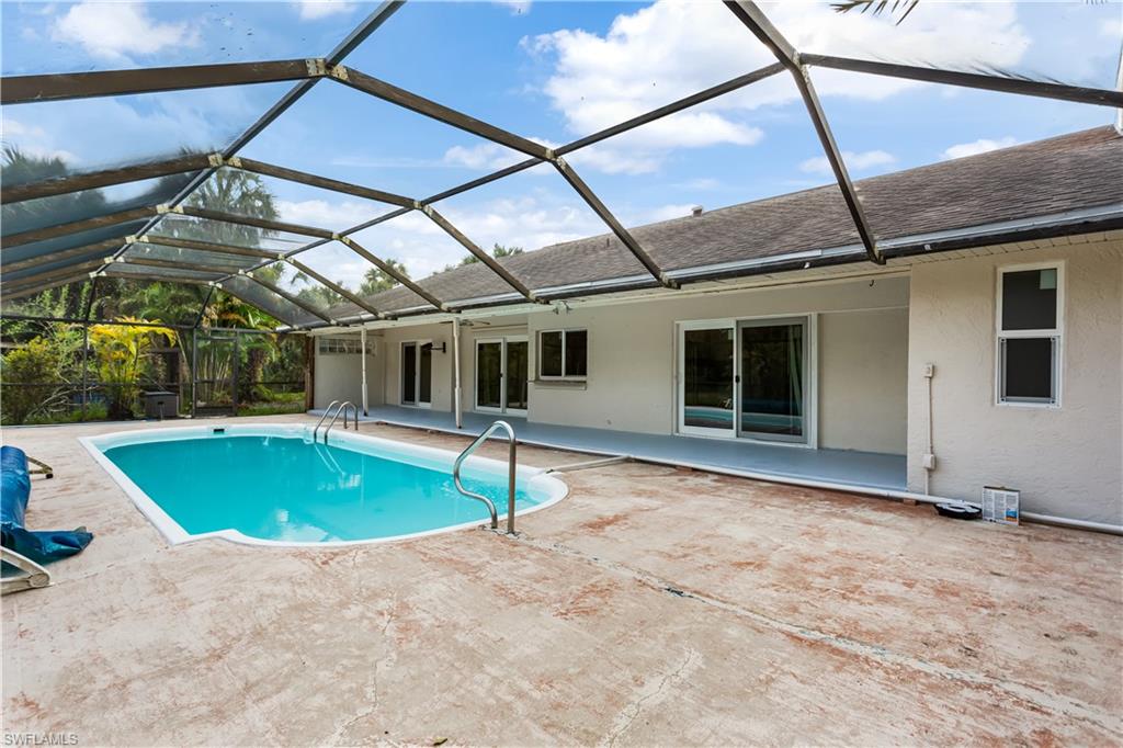 GOLDEN GATE ESTATES - Residential