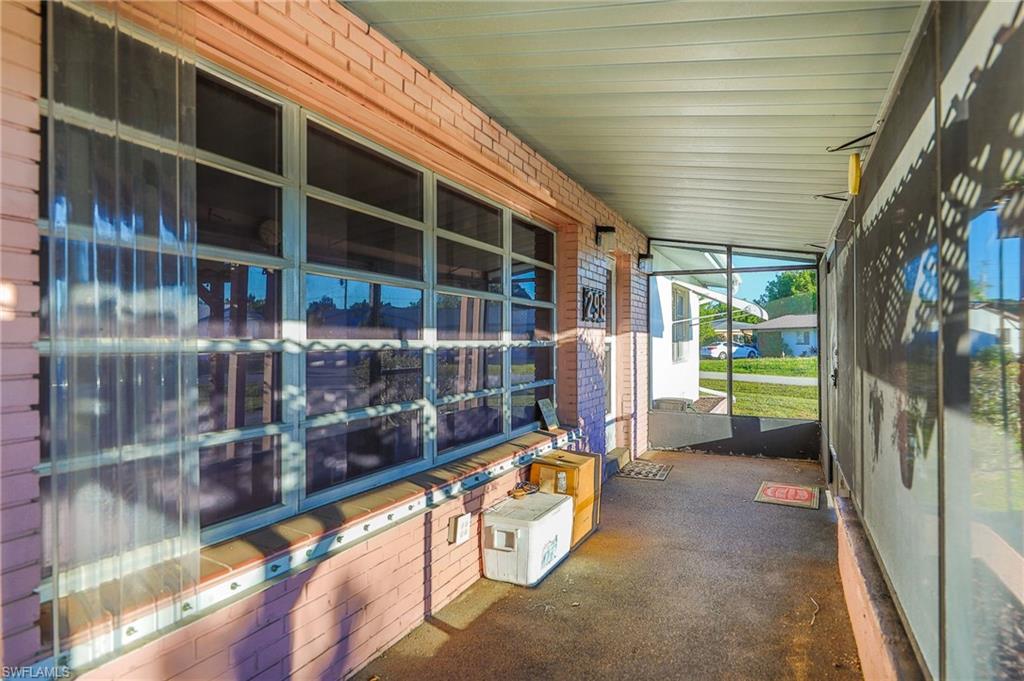 BERTS BAYSHORE MANOR - Residential