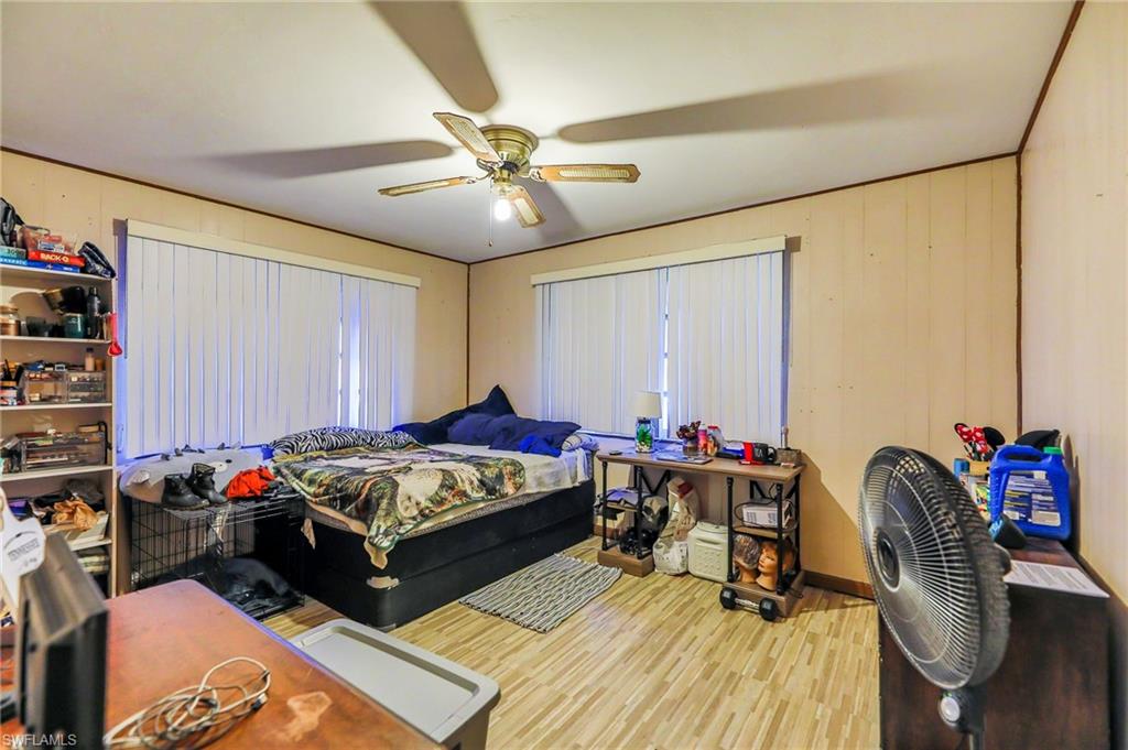 BERTS BAYSHORE MANOR - Residential