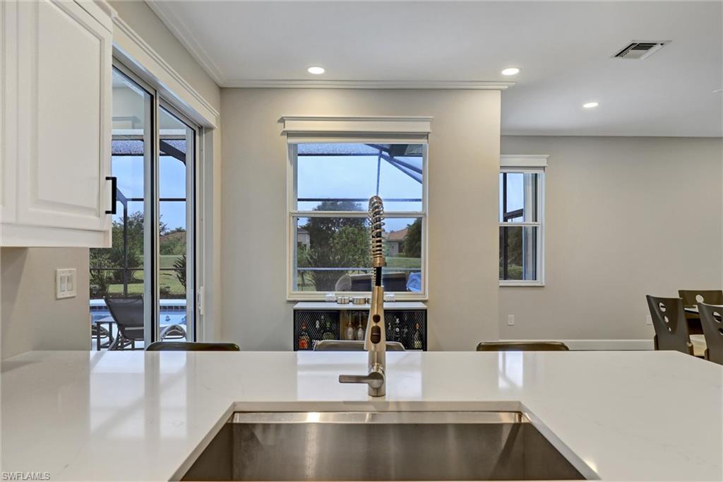 WESTMINSTER - Residential Lease