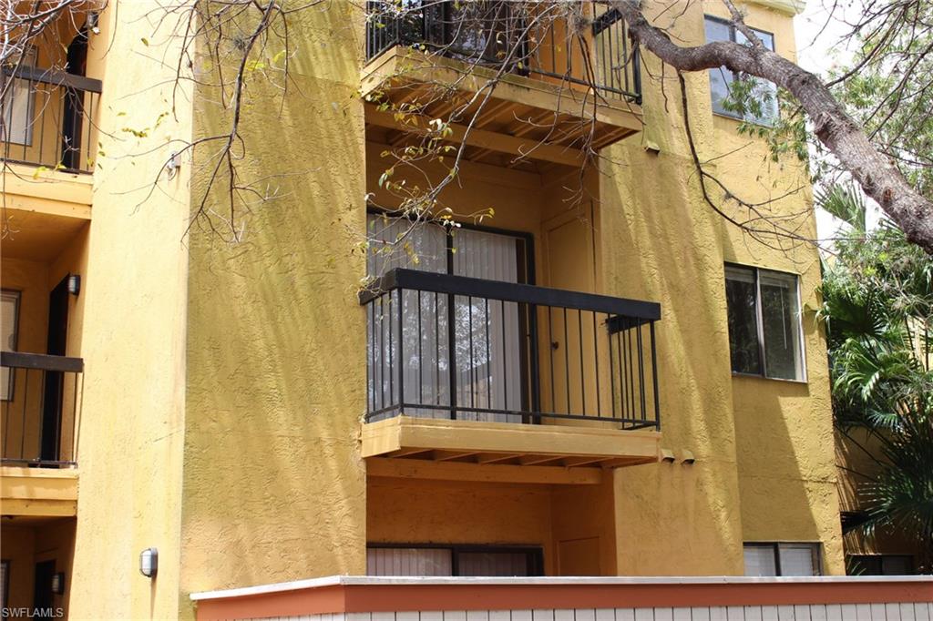 VILLAGE CREEK - Residential