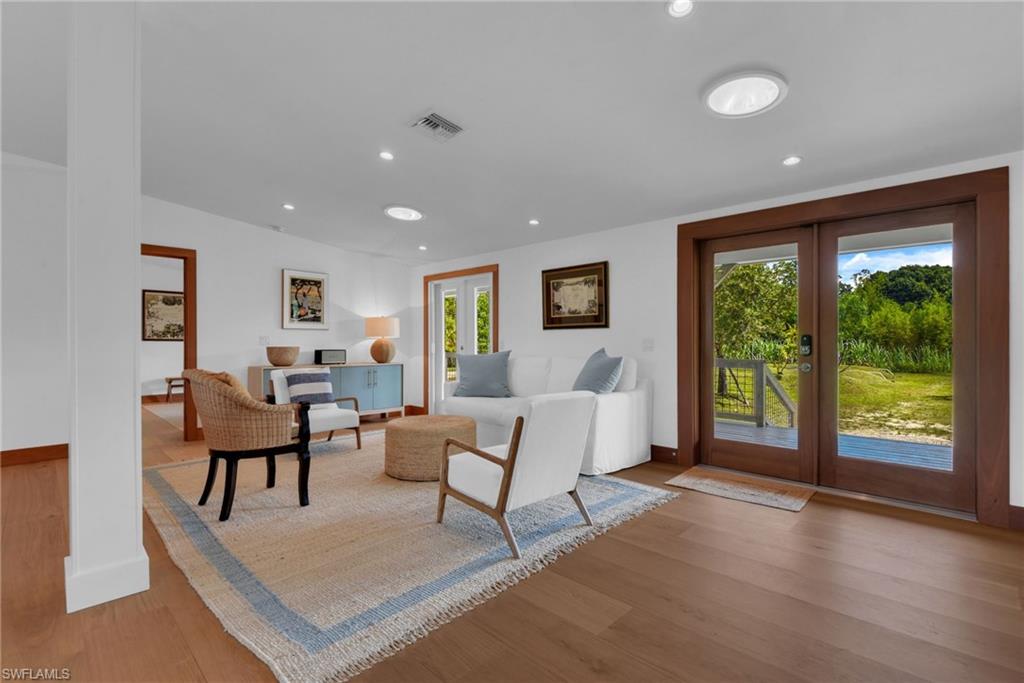 ACREAGE HEADER - Residential Lease