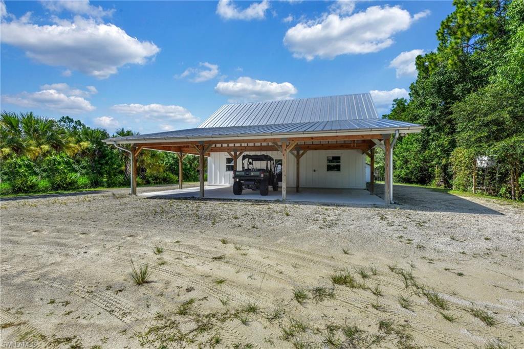 ACREAGE HEADER - Residential Lease