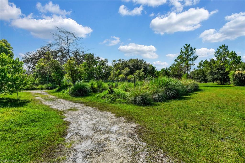 ACREAGE HEADER - Residential Lease
