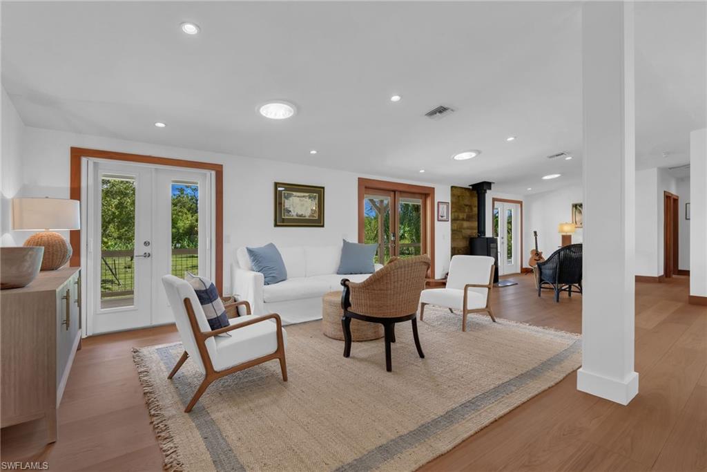 ACREAGE HEADER - Residential Lease
