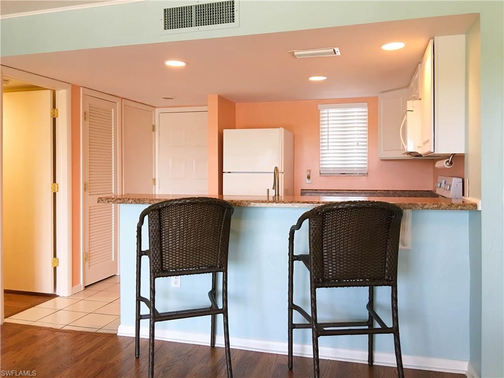 MARINA TOWN CONDO - Residential