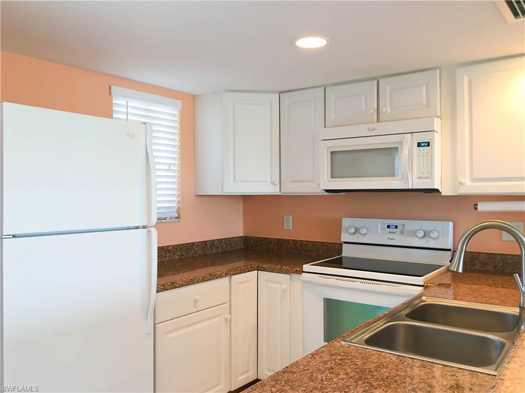 MARINA TOWN CONDO - Residential