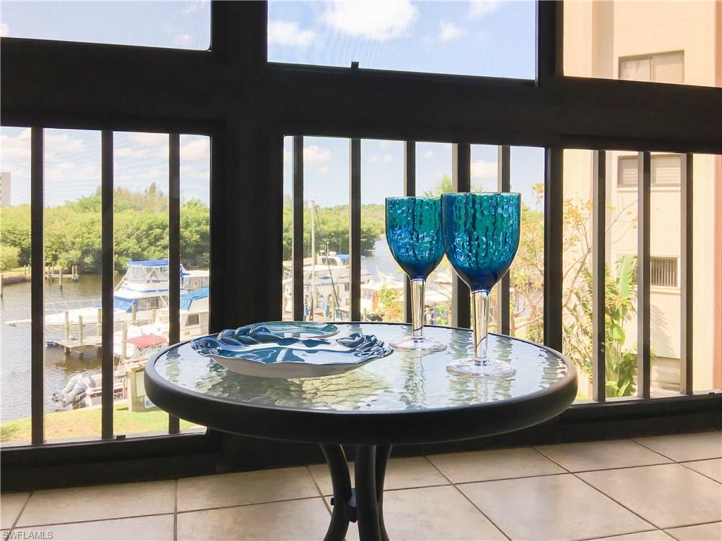 MARINA TOWN CONDO - Residential