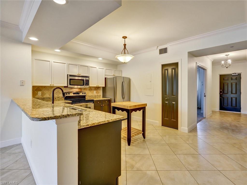 THE CARLYSLE - Residential
