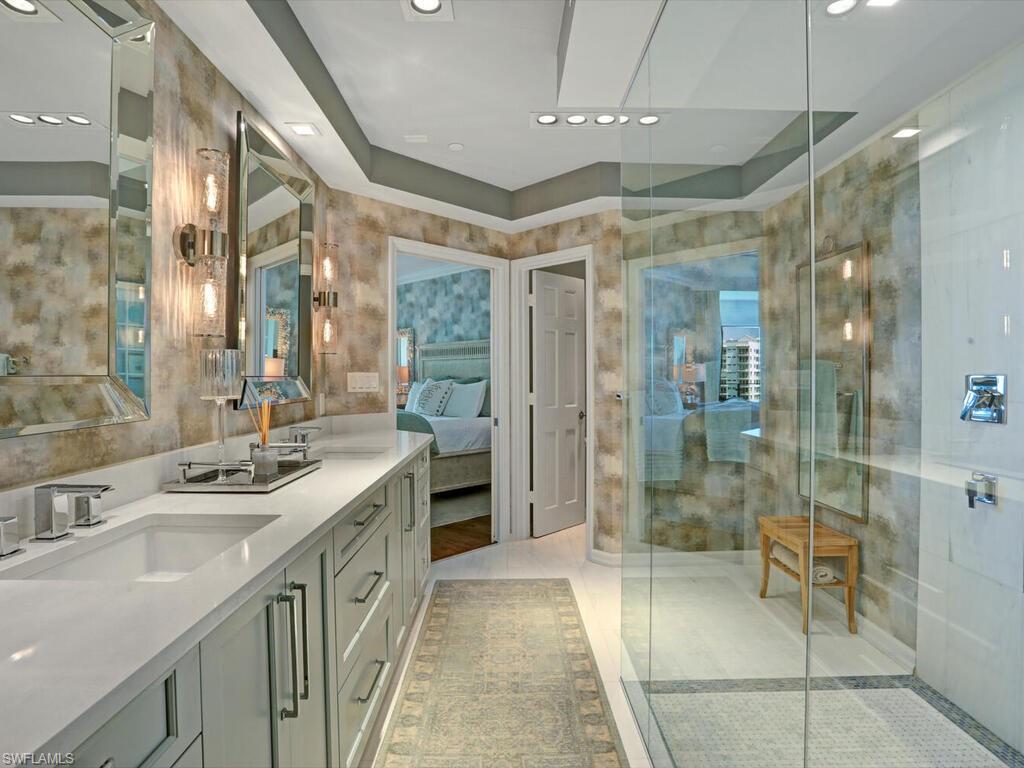BAYPOINTE AT NAPLES CAY - Residential