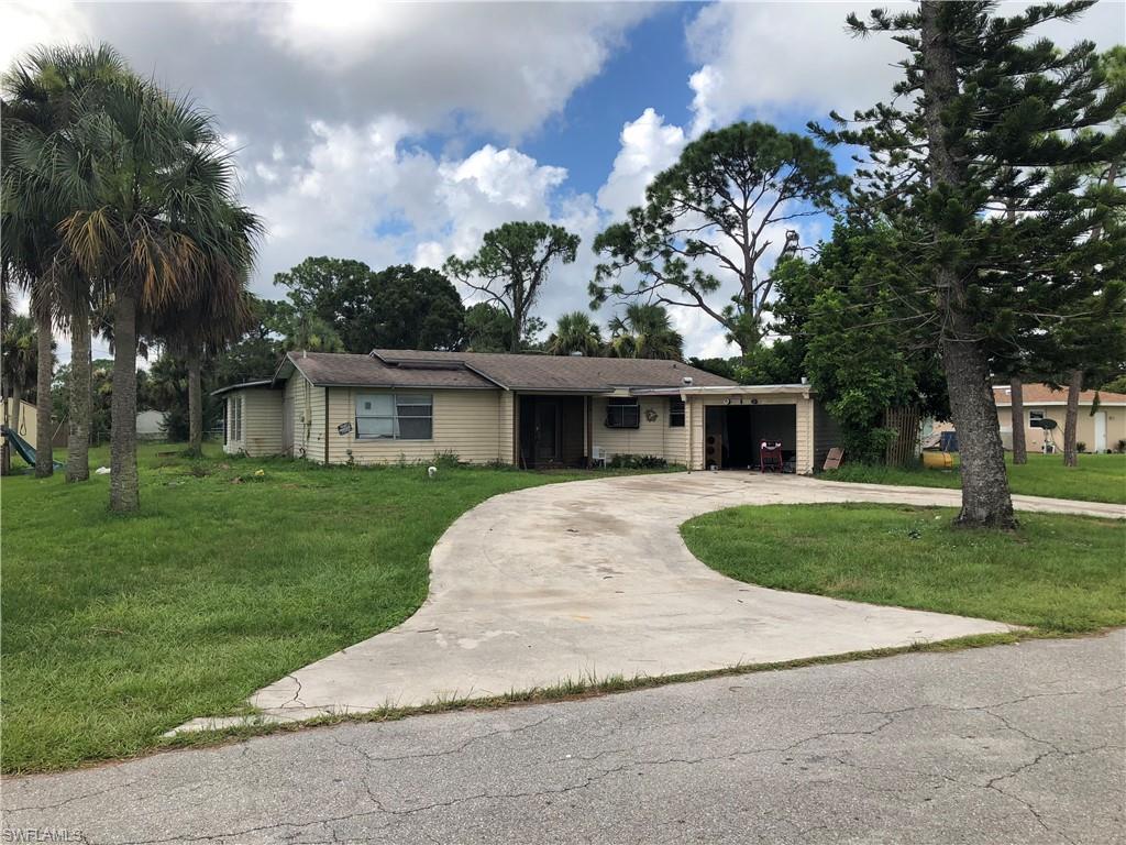 ***CASH OR HARD MONEY ONLY FOR A QUICK SALE*** Act fast because this home will not last long. 4 beds, 2 baths, and a mother in law suite, 1487 sqf under air. Half acre lot, new roof approximately 18 months ago, but other works are clearly needed. Fast closing.