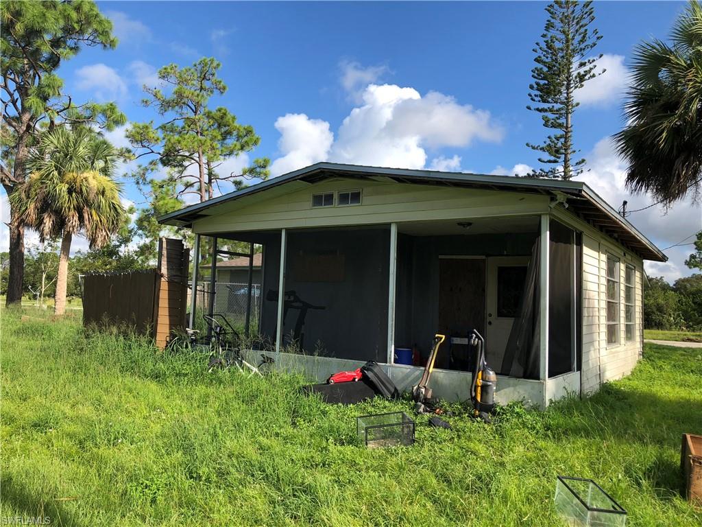 LEHIGH ACRES - Residential