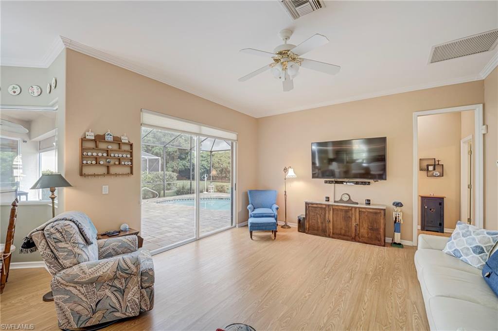SILVERLAKES - Residential