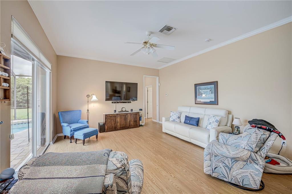 SILVERLAKES - Residential
