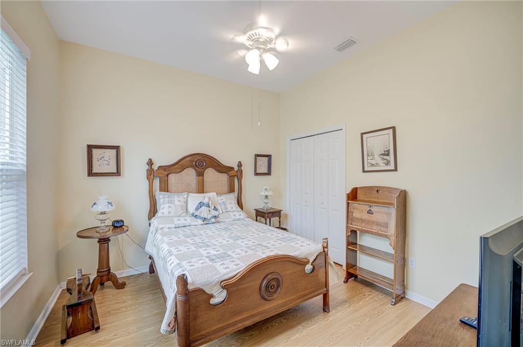 SILVERLAKES - Residential