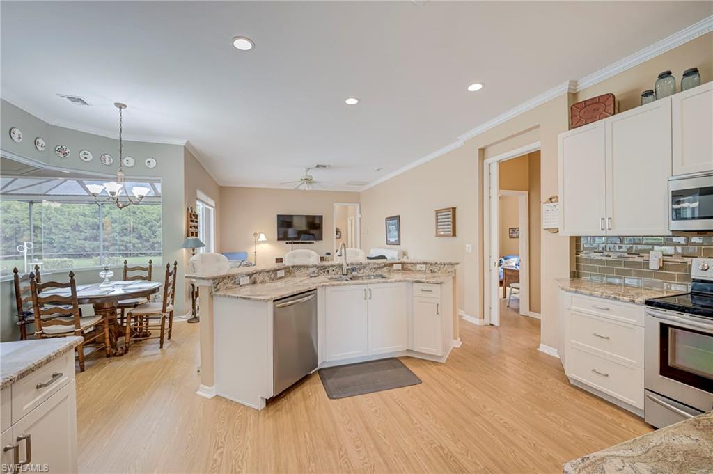 SILVERLAKES - Residential