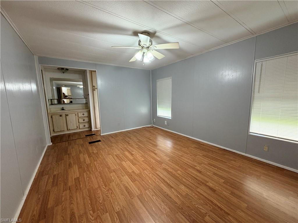 MOBILE MANOR - Residential Lease
