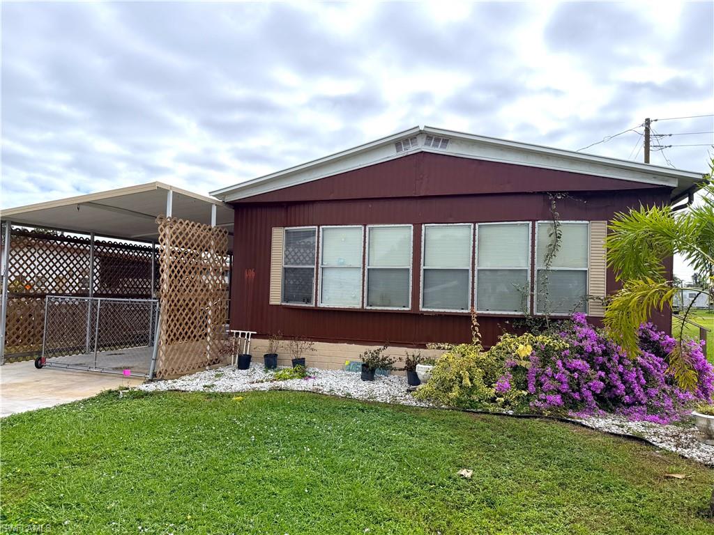 MOBILE MANOR - Residential Lease