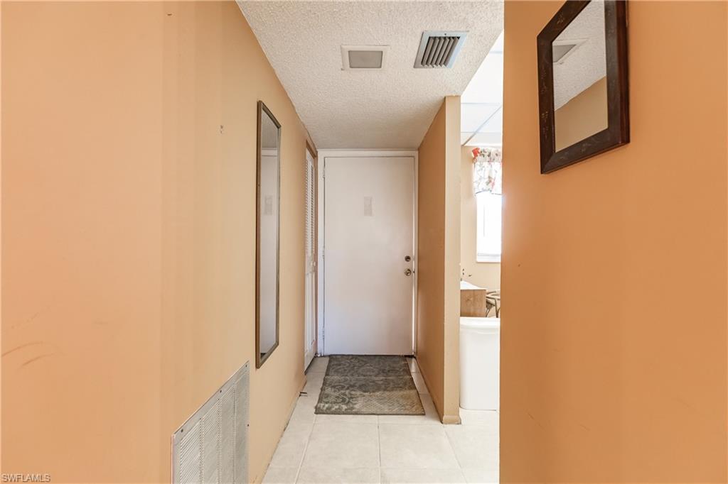 SEVEN LAKES - Residential