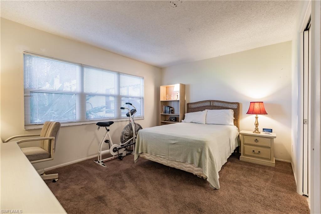 SEVEN LAKES - Residential