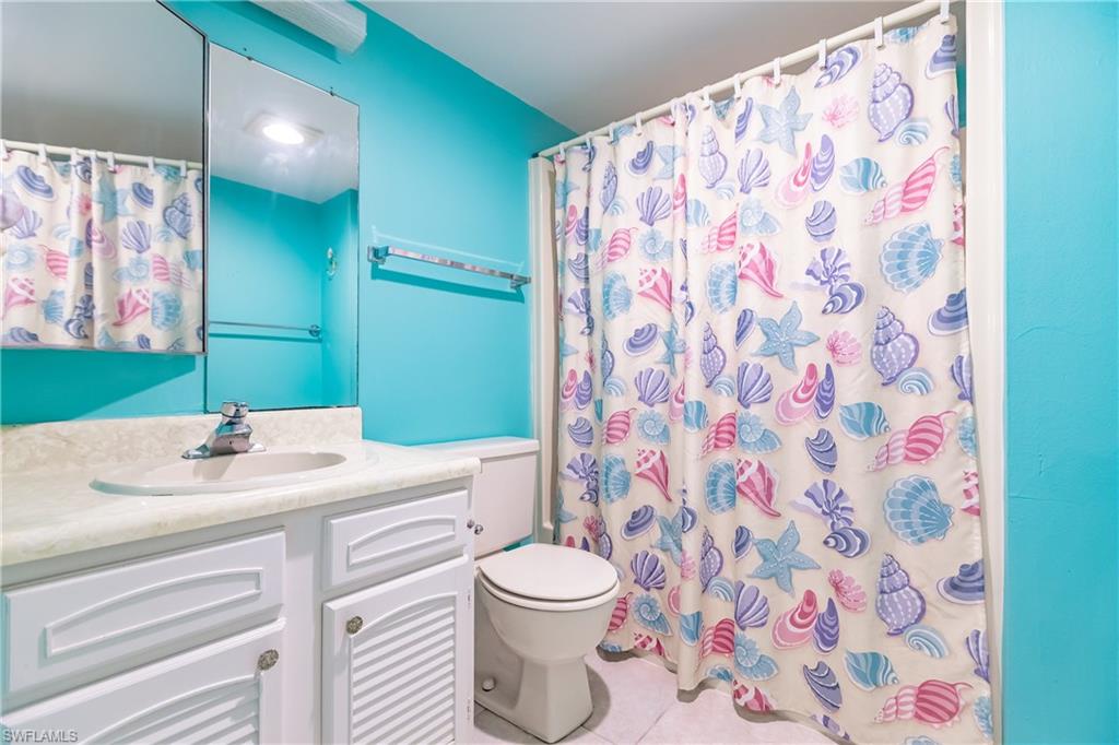 SEVEN LAKES - Residential