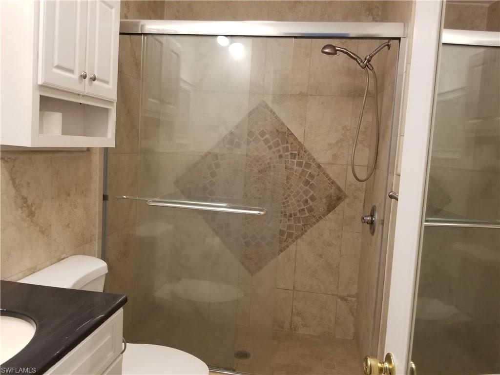 GLADIOLUS GARDENS CONDO ASSN - Residential Lease