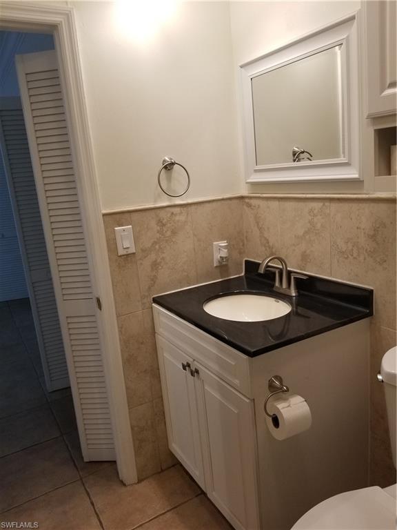 GLADIOLUS GARDENS CONDO ASSN - Residential Lease