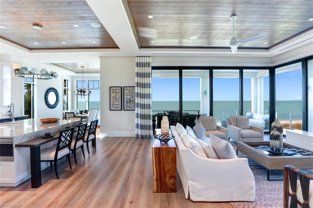 BAREFOOT BEACH - Residential