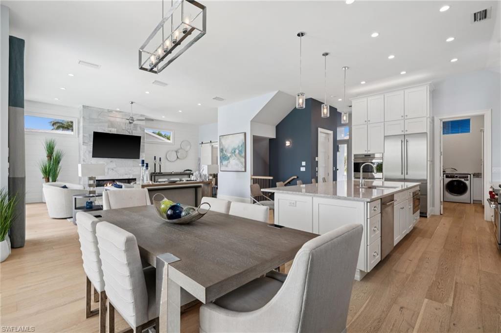 BONITA BEACH - Residential