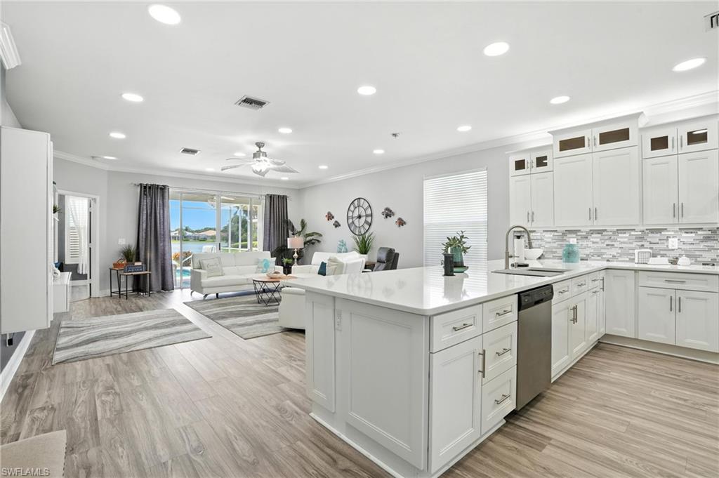 SILVERLAKES - Residential