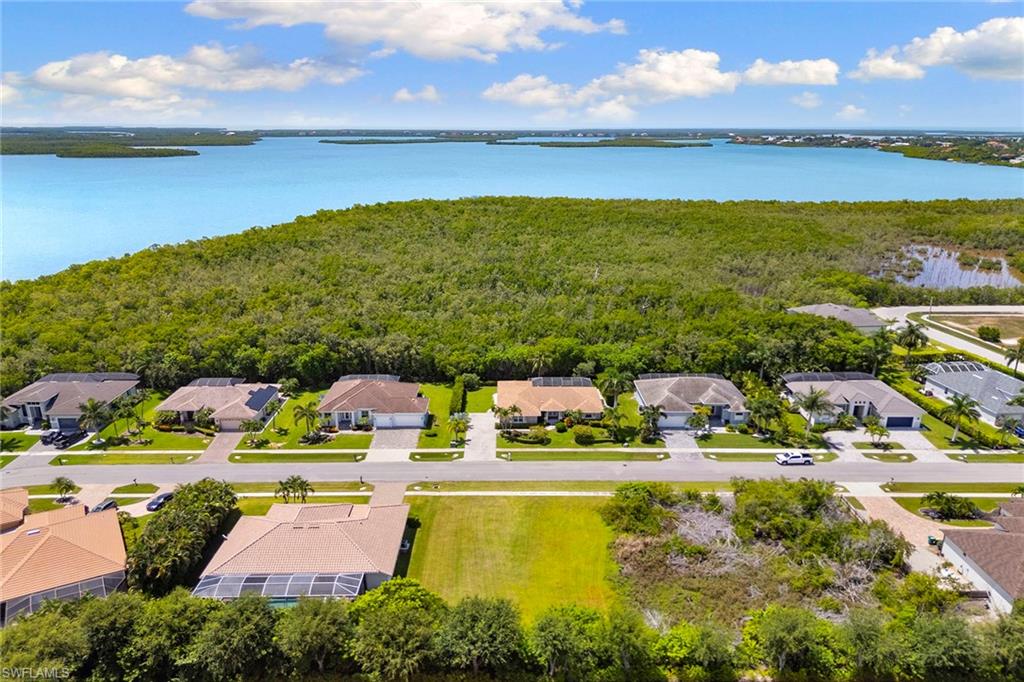 Build your dream home on this spacious 100' x 125' homesite, ideally situated just 2.4 miles from Residents' Beach. Enjoy the convenience of nearby shopping, dining, and everyday amenities, while experiencing the perfect balance of privacy and accessibility. This prime location offers easy access to one of the area's most sought-after coastal destinations.