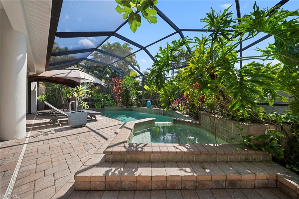 FOUNTAIN LAKES - Residential