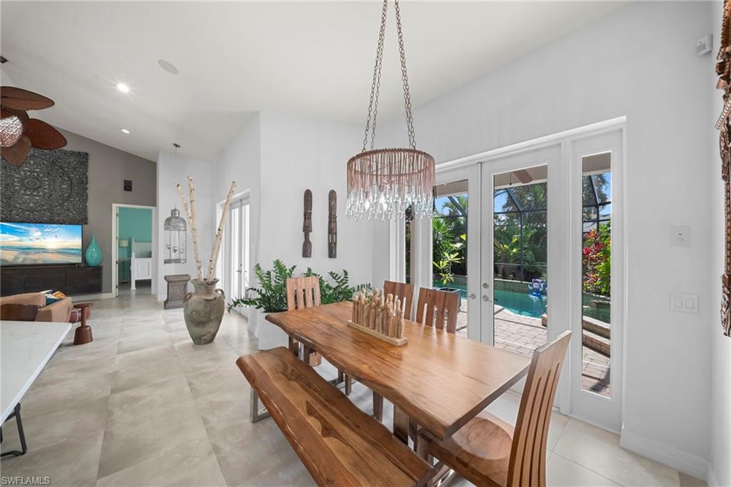FOUNTAIN LAKES - Residential