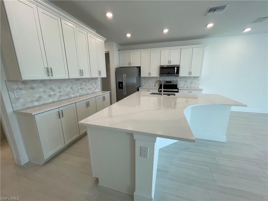 SONOMA OAKS - Residential Lease