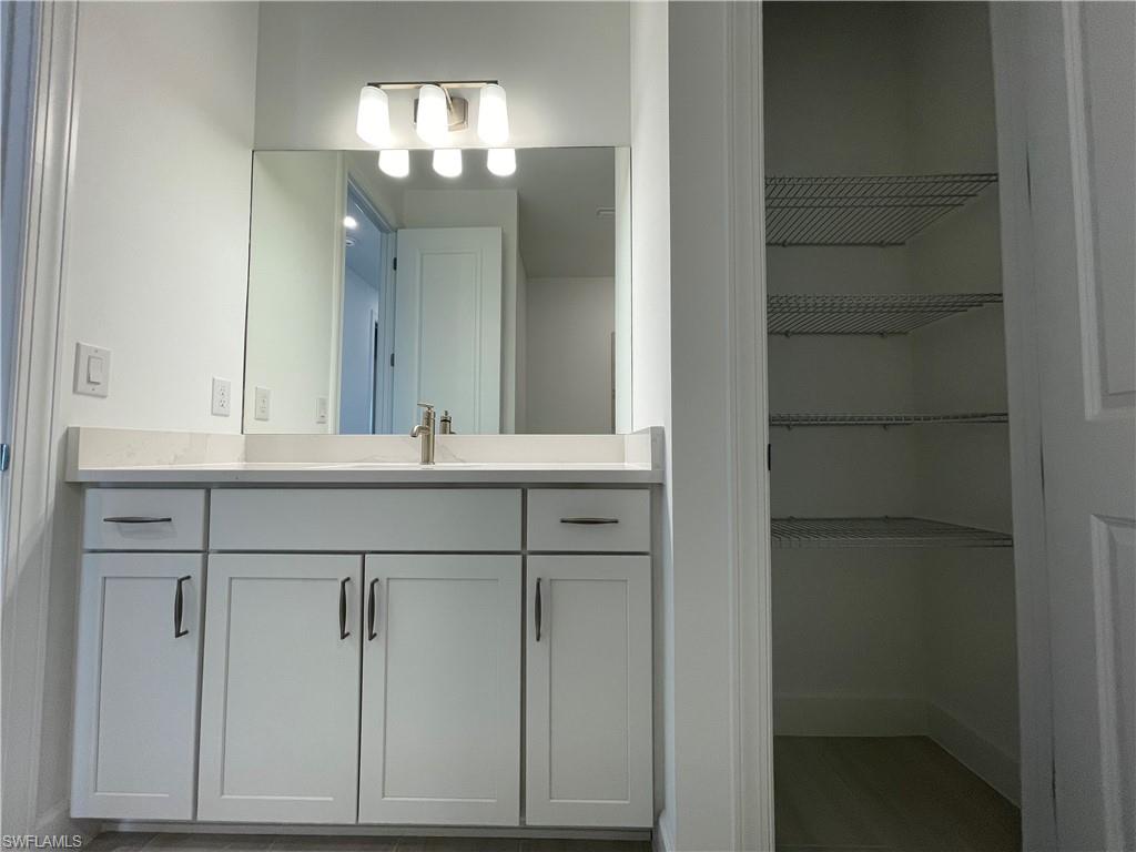 SONOMA OAKS - Residential Lease